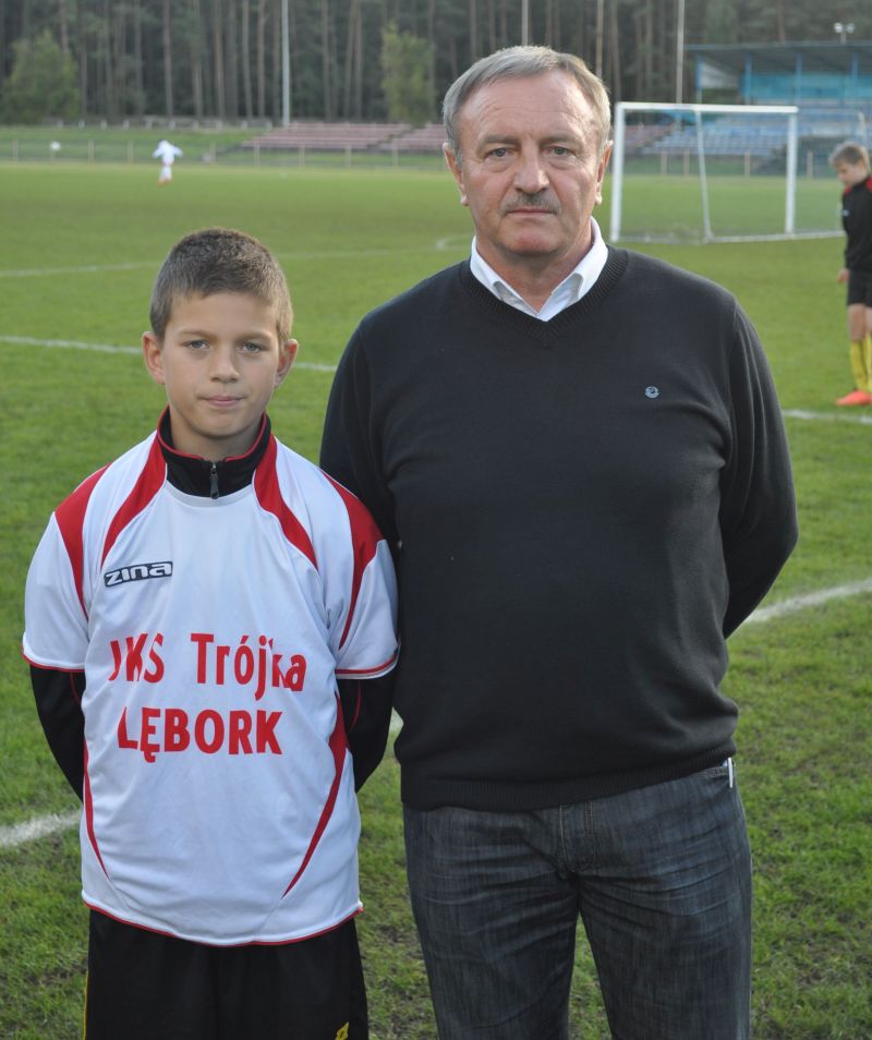 zukowski_mateusz_andrzej_maecki_800px_2003.jpg zukowski_mateusz_andrzej_maecki_800px_2003.jpg