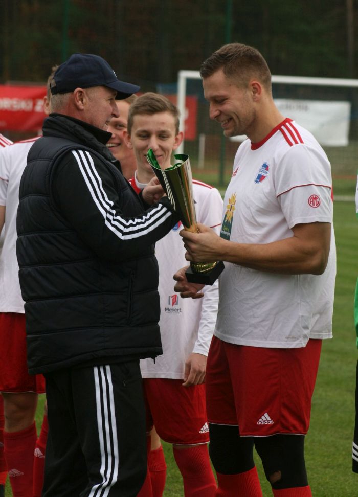 kostuch_zawodnik_roku_2019_700px_02.jpg kostuch_zawodnik_roku_2019_700px_02.jpg