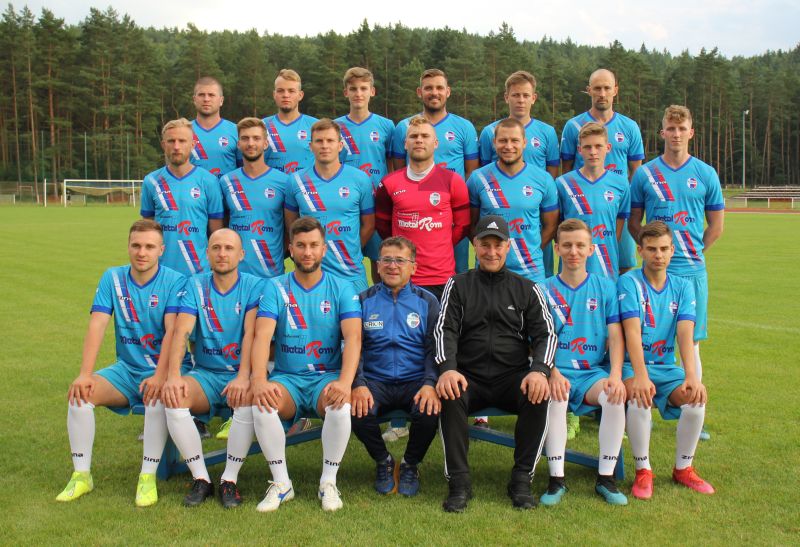 kadra_seniorzy_pogon_jesien_2020_800px.jpg kadra_seniorzy_pogon_jesien_2020_800px.jpg