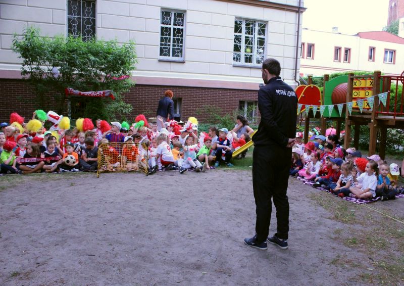p6_dzien_dziecka_czerwiec_2018_800px_02.jpg p6_dzien_dziecka_czerwiec_2018_800px_02.jpg