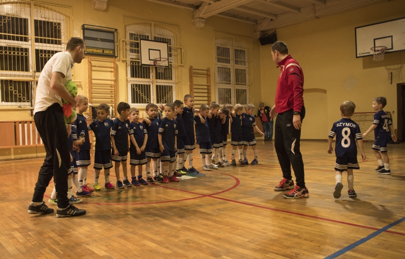 szkolka_turniej_mikolajkowy_21_12_2017_03.jpg szkolka_turniej_mikolajkowy_21_12_2017_03.jpg